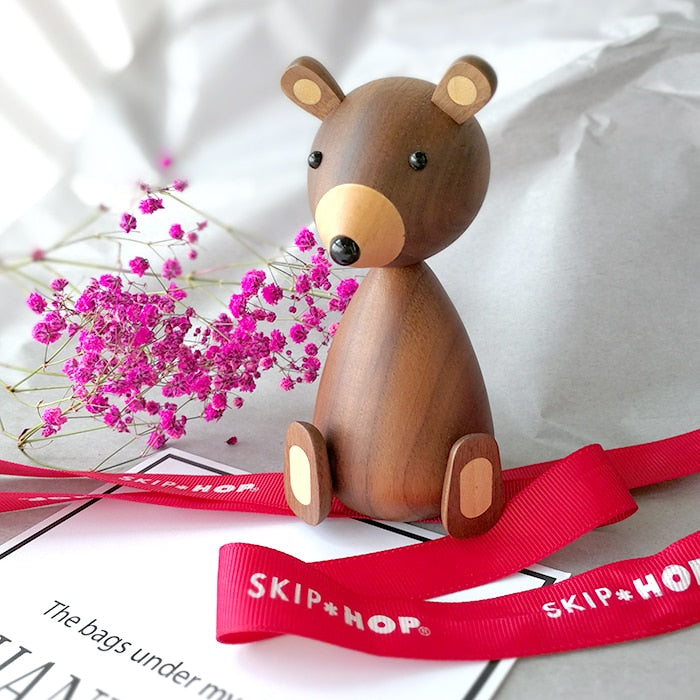 Little Wooden Bear